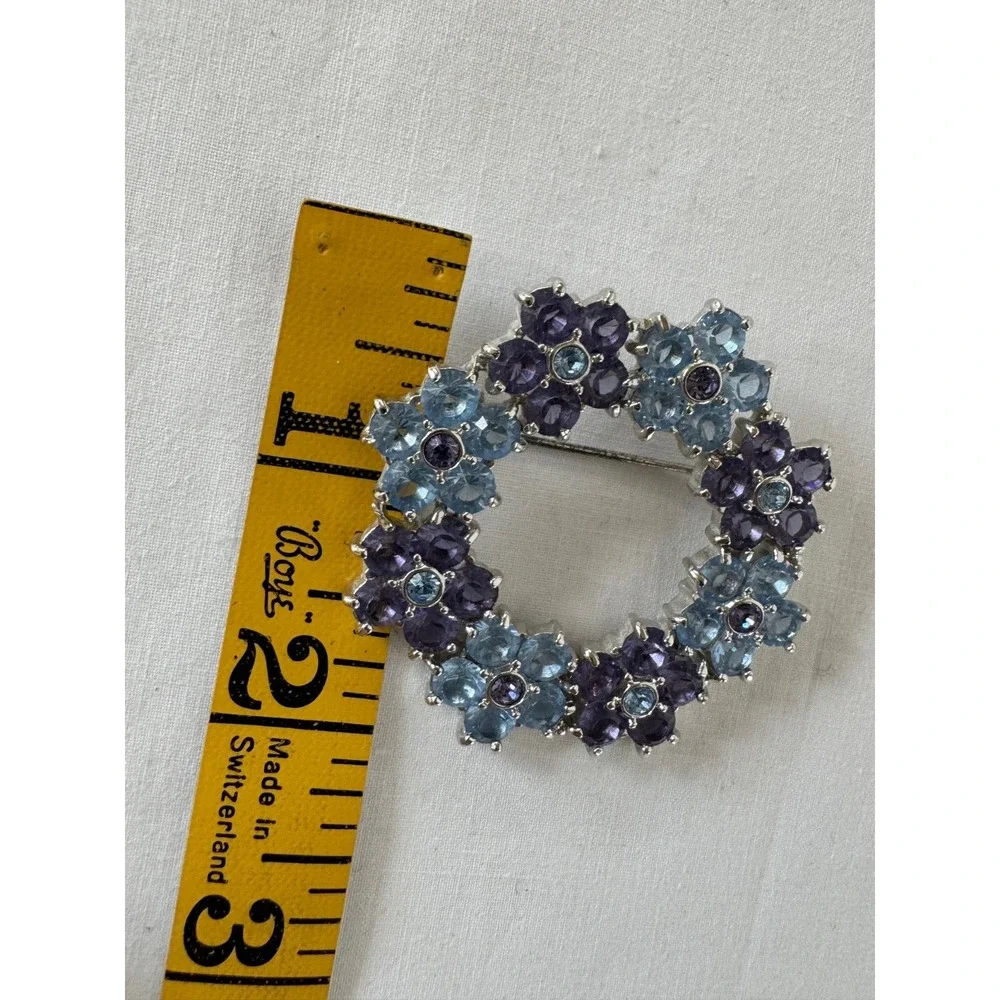 Nolan Miller Light Blue Lavender Crystal Flower Floral Brooch Round Signed
